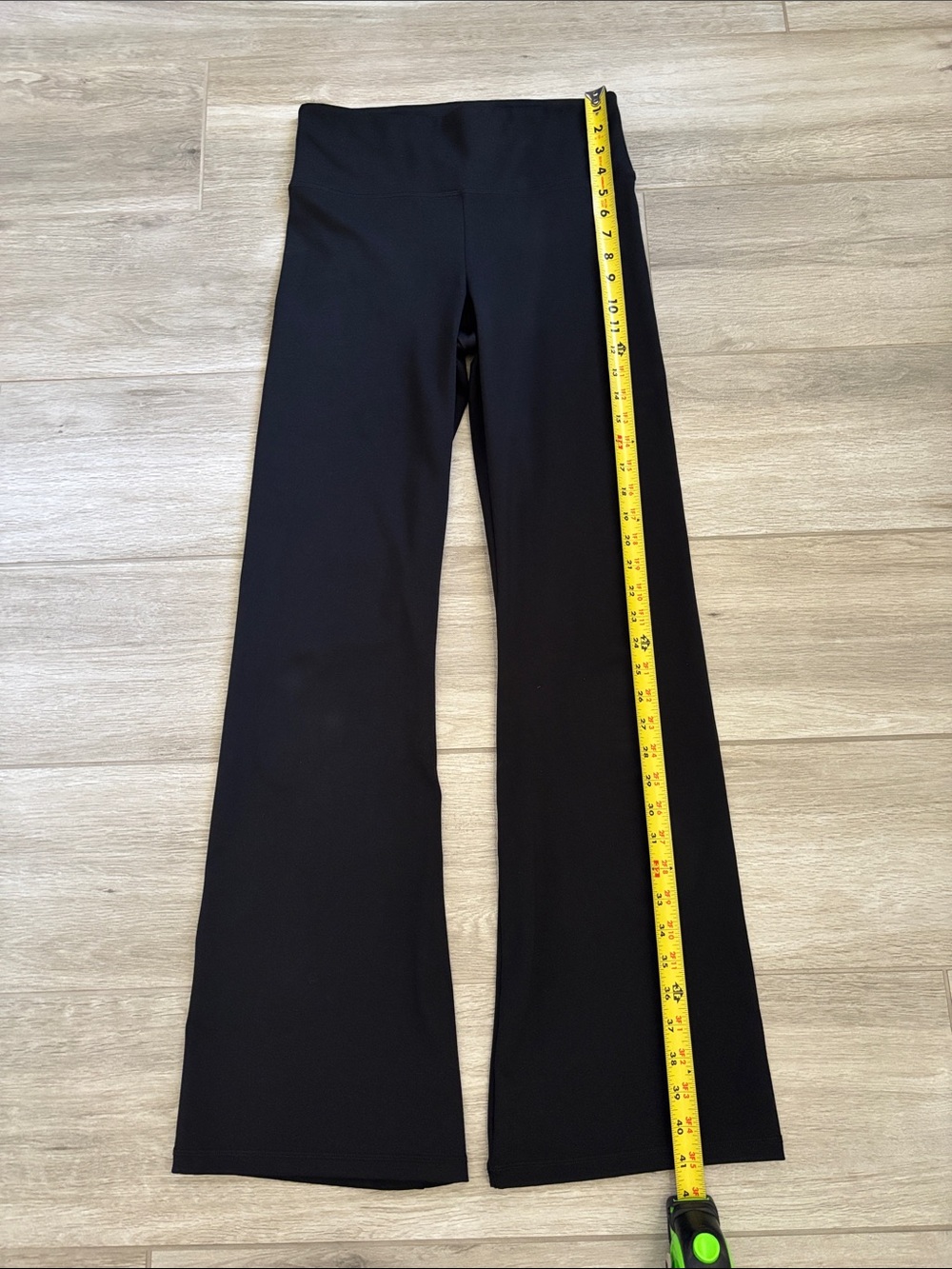 American Eagle Black The Everything Flare Pants Leggings Size Medium - Picture 5 of 9